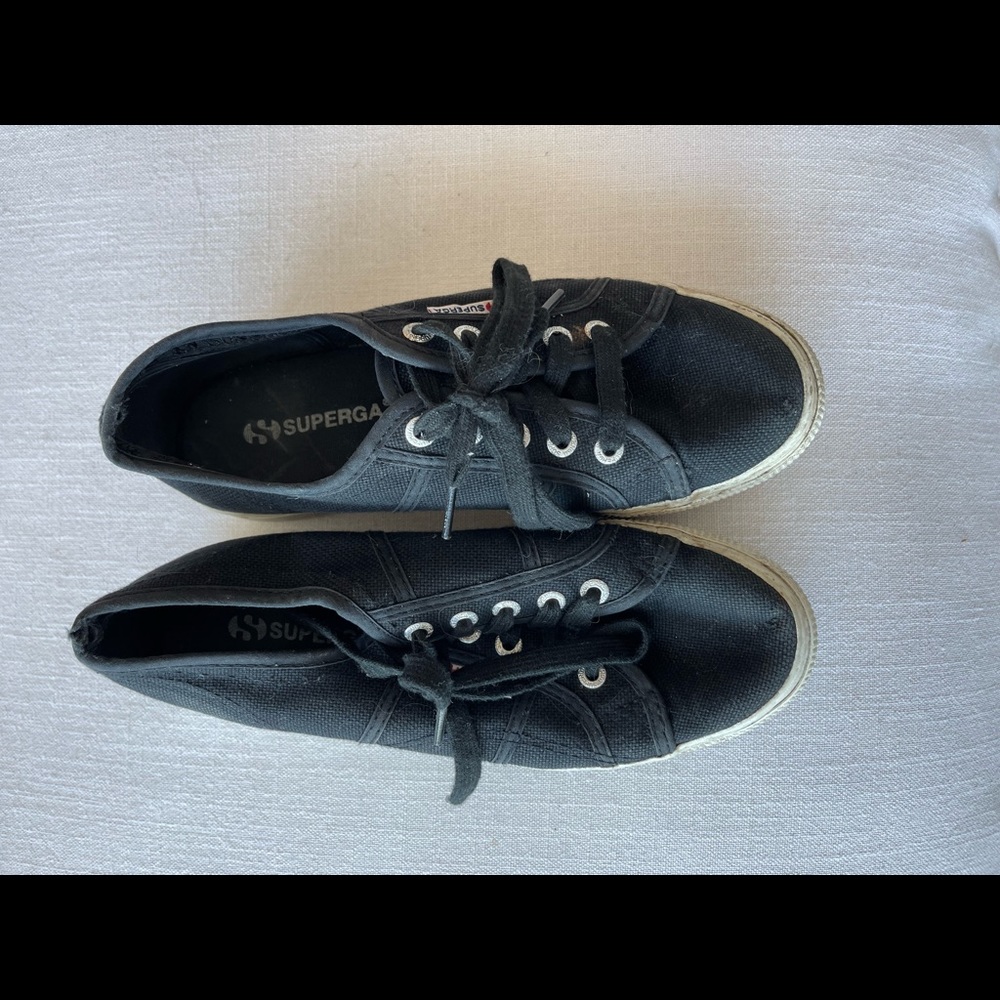 Black Supergas